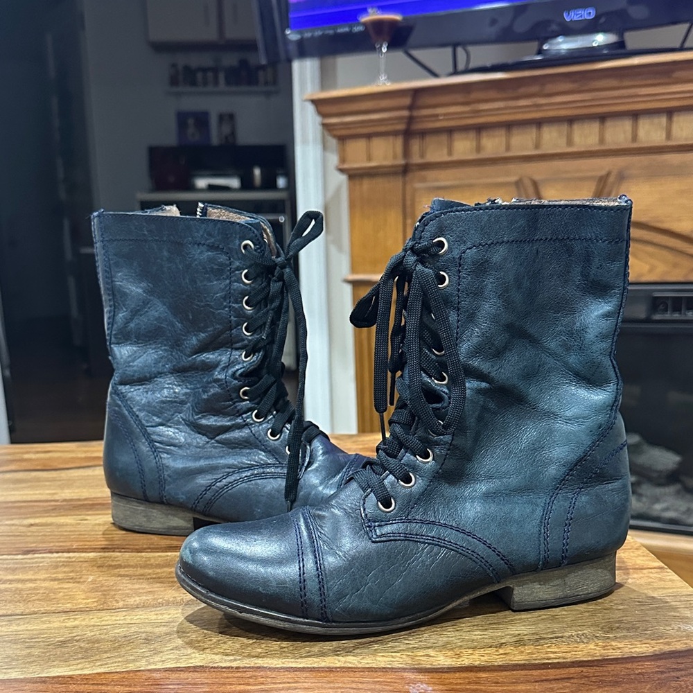 SALE Rare Steve Madden Leather Troopa Blue Boots